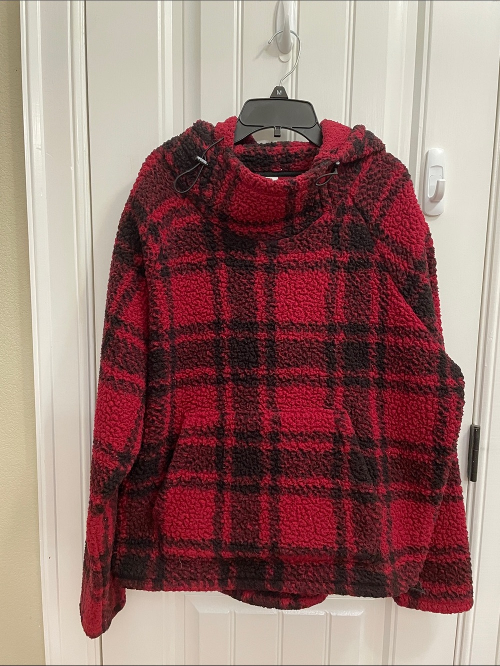 PINK Victoria's Secret Red & Black Plaid Sherpa Turtleneck Hoodie